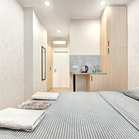 1 Room Apartment Near National Circus Киев Экстерьер фото