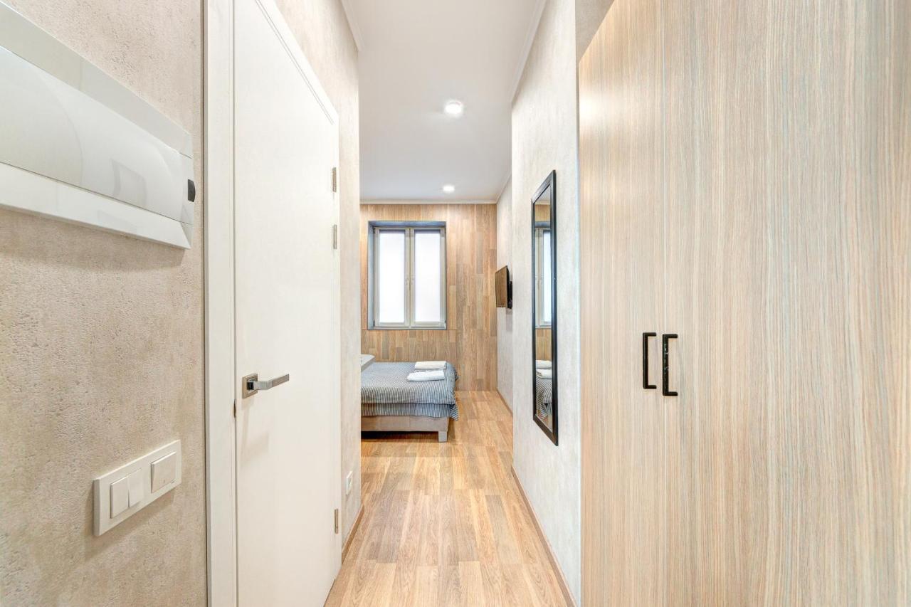 1 Room Apartment Near National Circus Киев Экстерьер фото