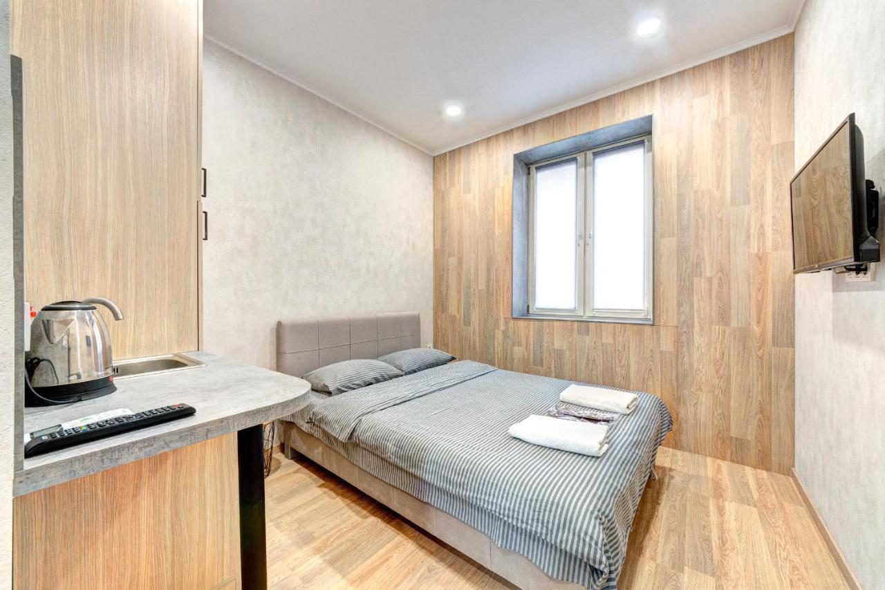 1 Room Apartment Near National Circus Киев Экстерьер фото