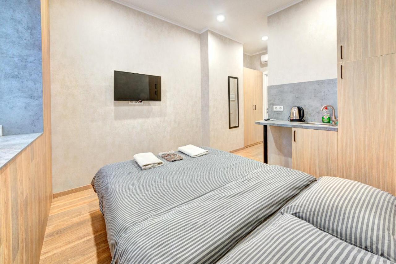 1 Room Apartment Near National Circus Киев Экстерьер фото